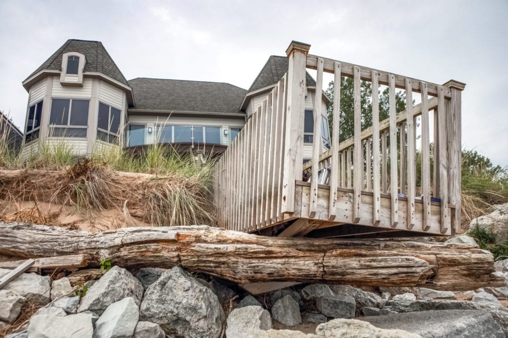 shoreline-home-relocation-services-for-houses-impacted-by-shoreline-erosion